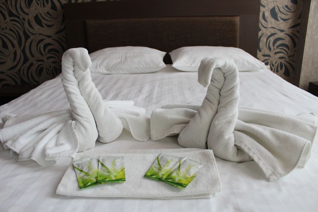 Парус — Четырёхместный номер улучшенный