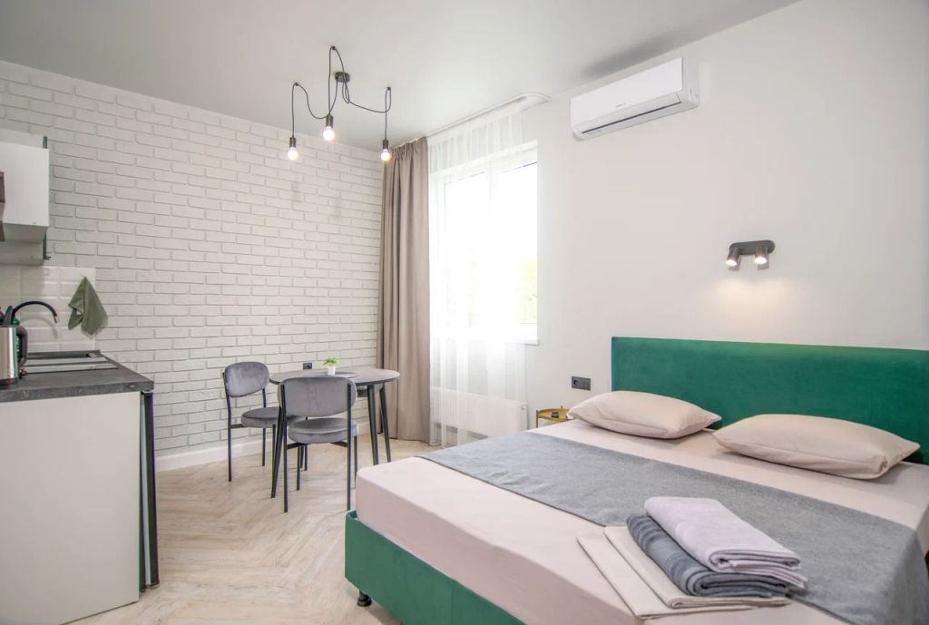 Нова — Студия Делюкс