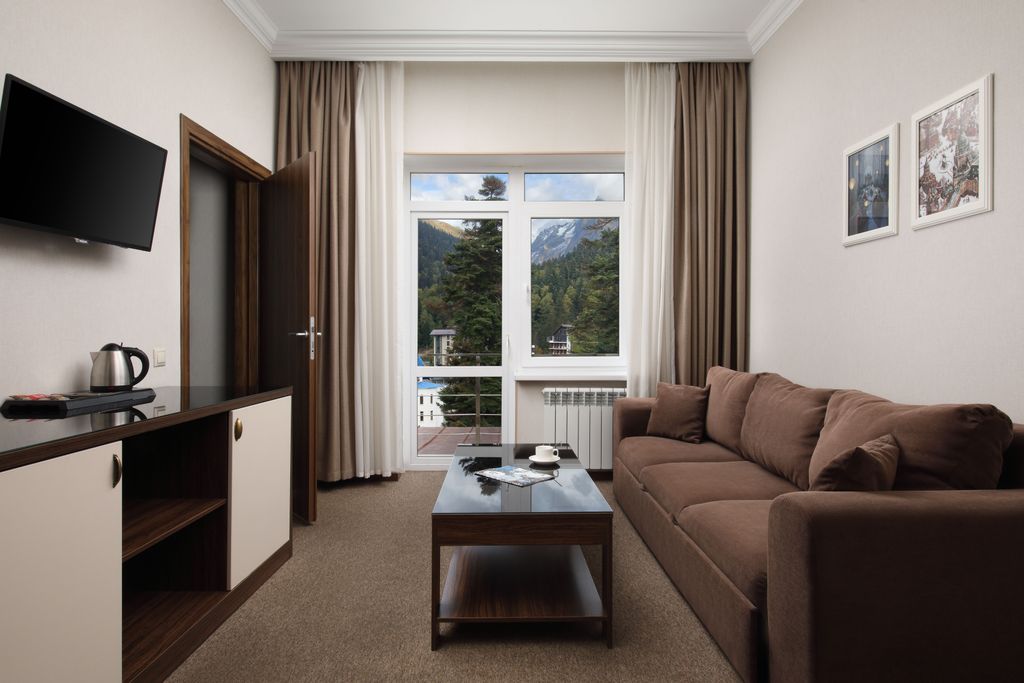 Андерсен — Двухместный номер с 1 кроватью люкс двухкомнатный с балконами, Завтрак Шведский стол включен