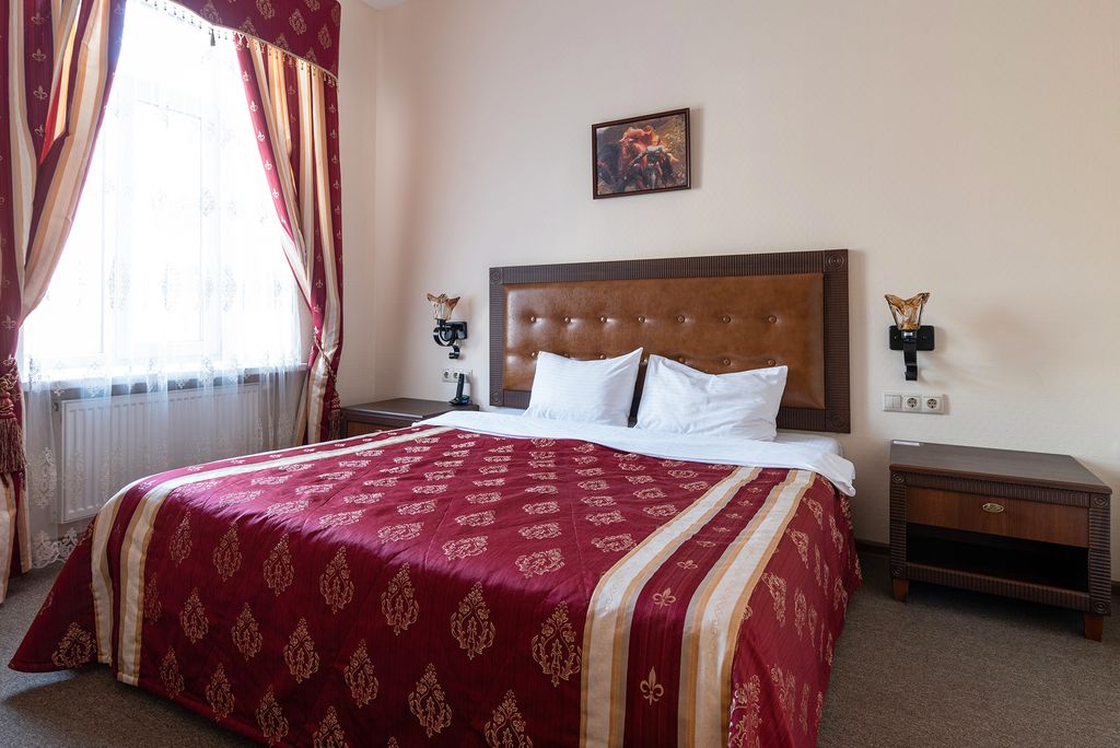 Дон Кихот — Двухместный номер с 1 кроватью джуниор сюит двухкомнатный