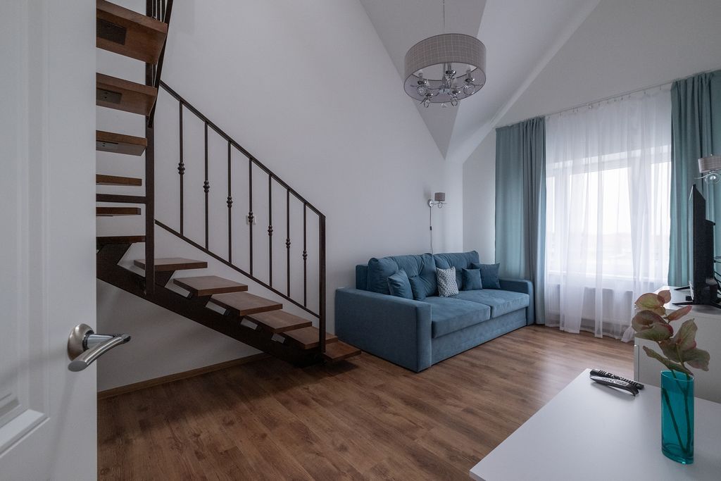 Янтарная Корона — Апартаменты трехкомнатные двухуровневые 163