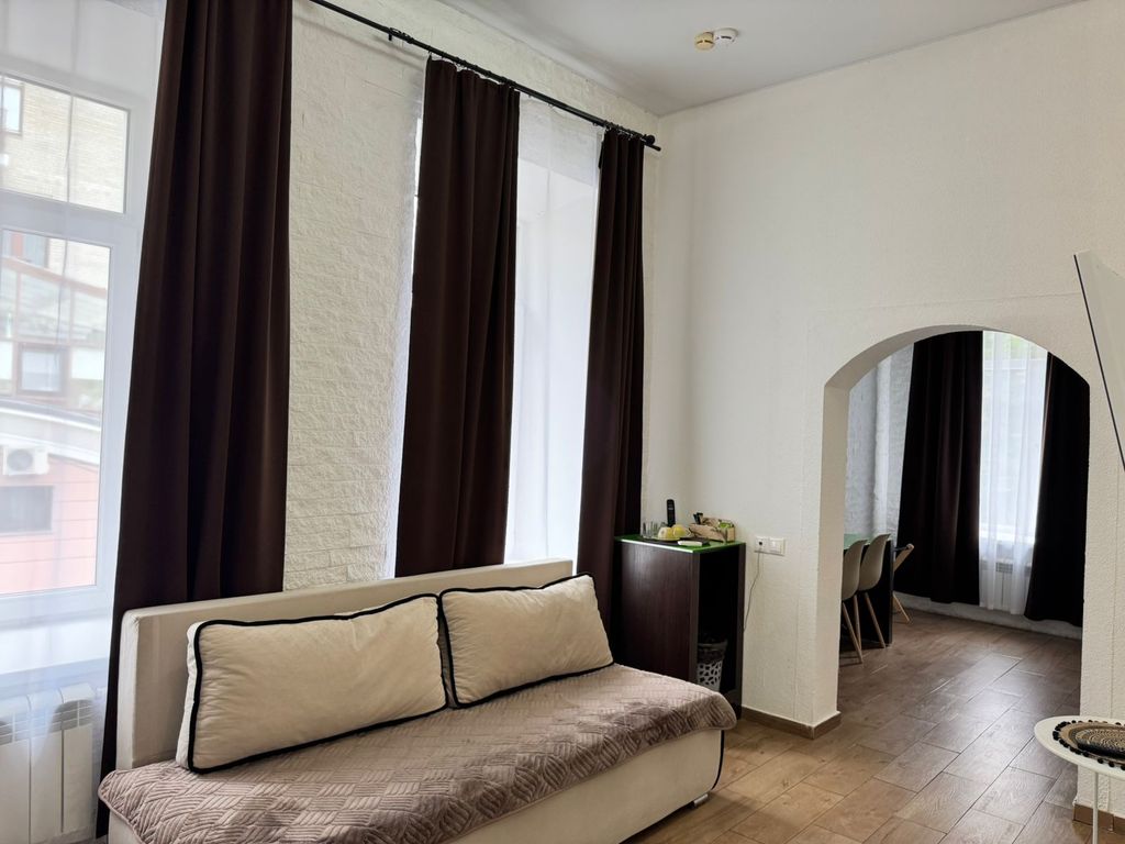 Арт Гранд Виктория — Семейный номер люкс