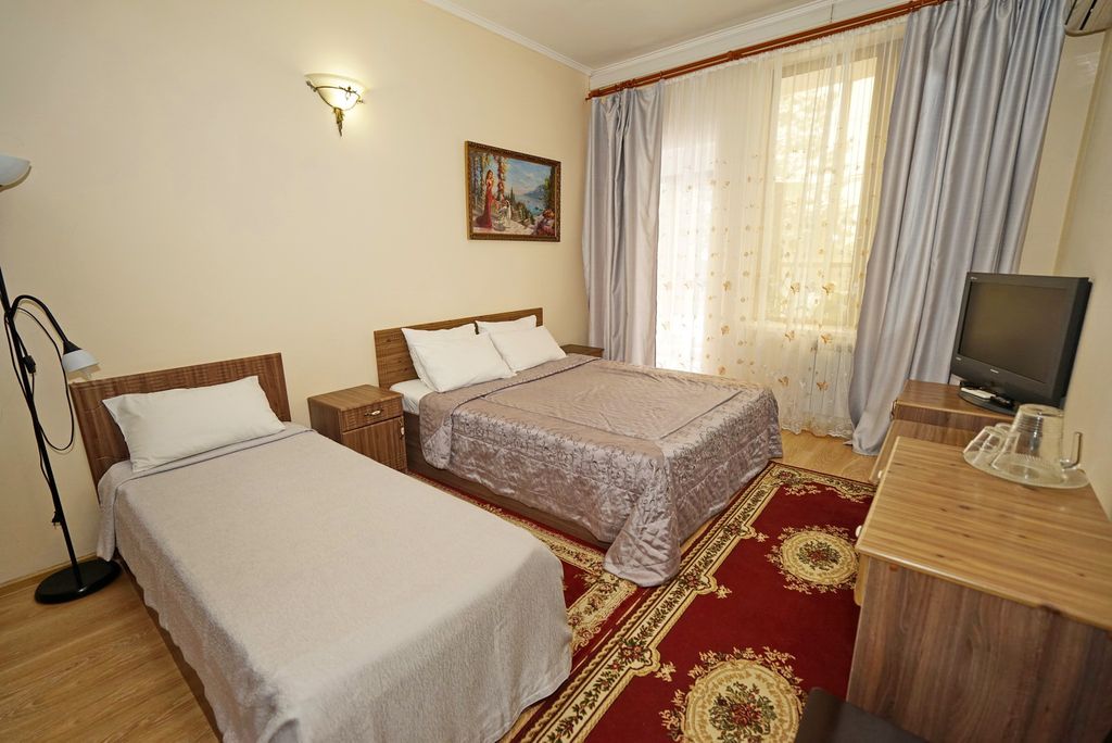 Лето — Двухместный номер с 2 отдельными кроватями 1/3