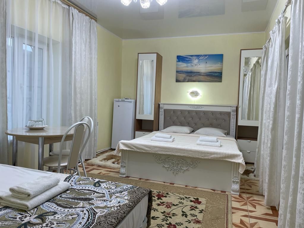 Лазурный бриз — Четырёхместный номер улучшенный