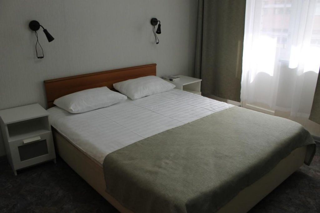 В центре — Двухместный номер с 1 кроватью стандарт с видом на город