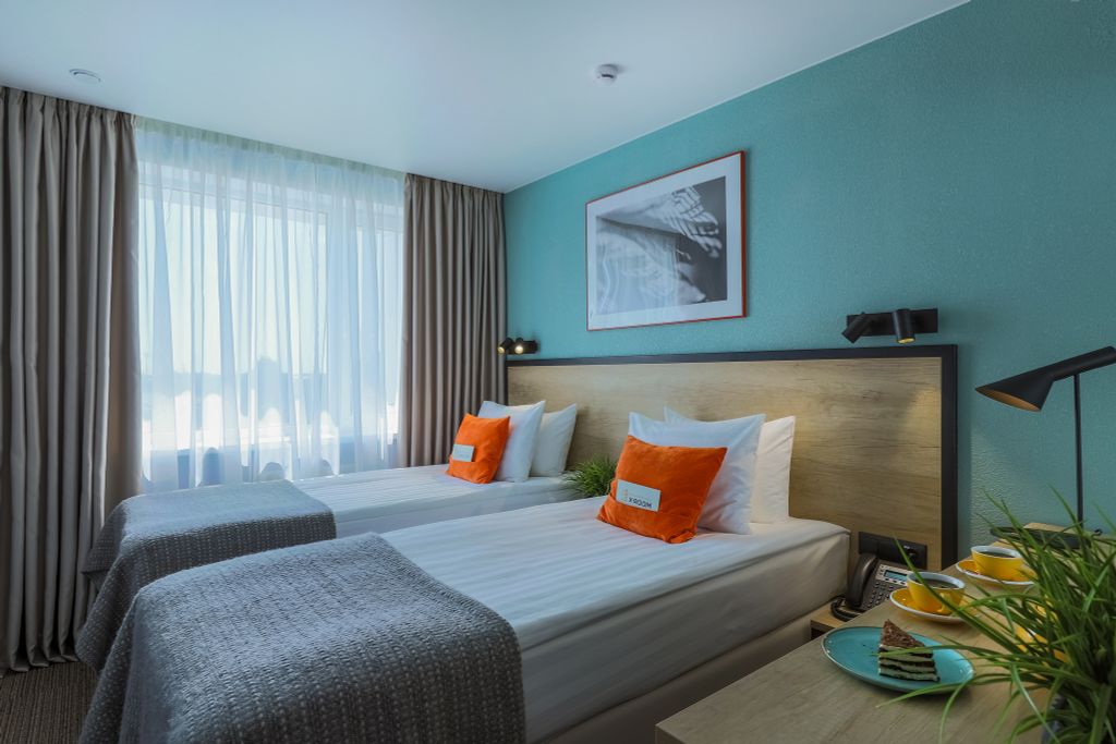 X.Room — Двухместный номер с 2 отдельными кроватями стандарт