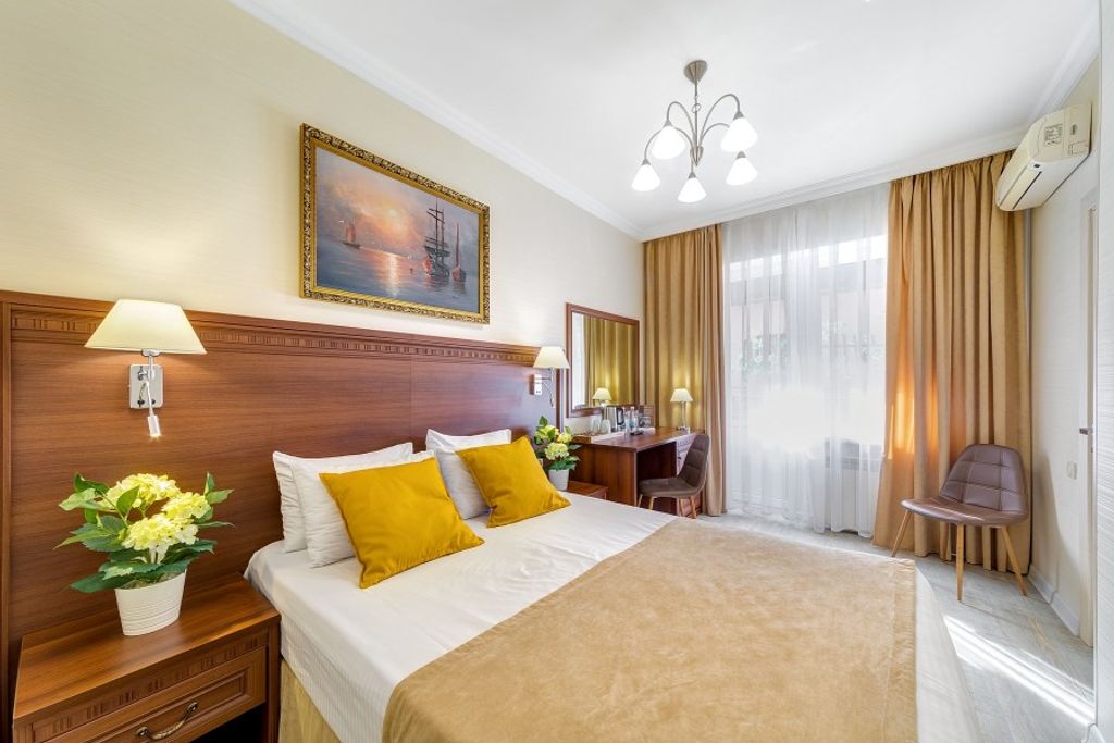 Астель Вилла — Трёхместный номер студио с балконом