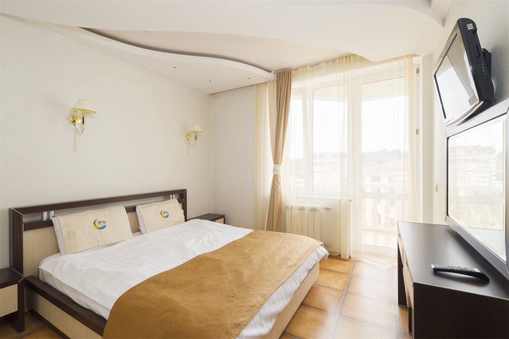 Эль — Семейный номер люкс с видом на город