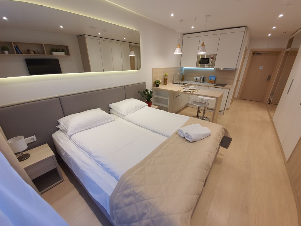 АпартПейдж на Социалистической — Двухместный номер с 1 кроватью Студия в апарт-комплексе YE'S Marata