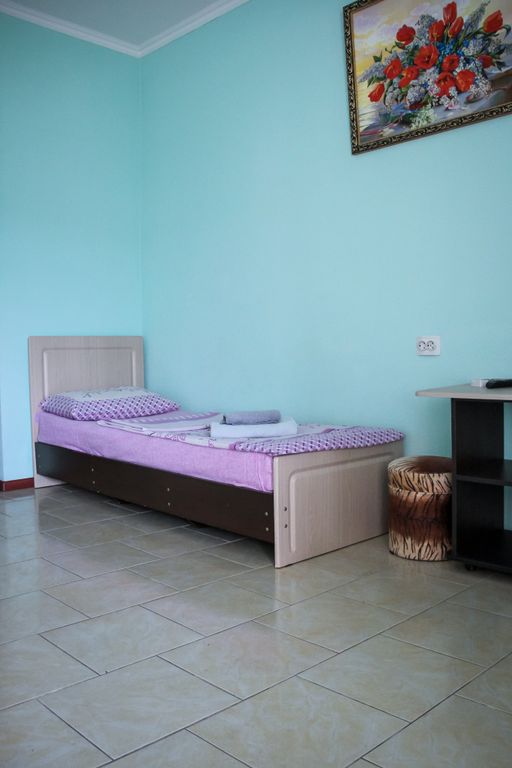 Эверест — Трёхместный номер с балконом