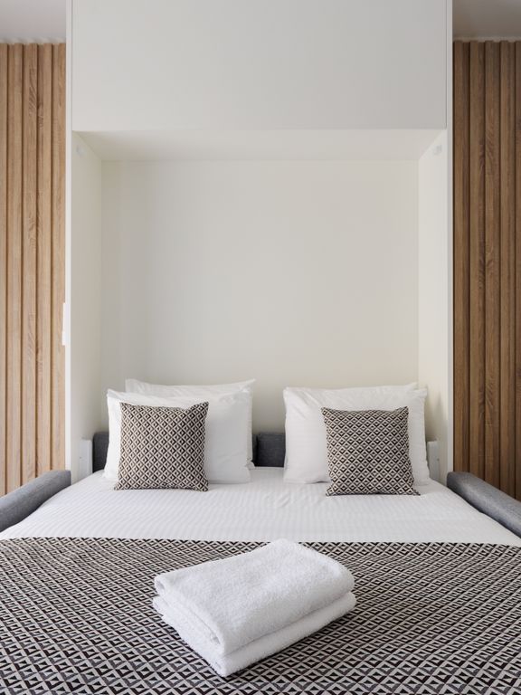 Россиянка — Трёхместный номер Junior Suite Park View с балконом