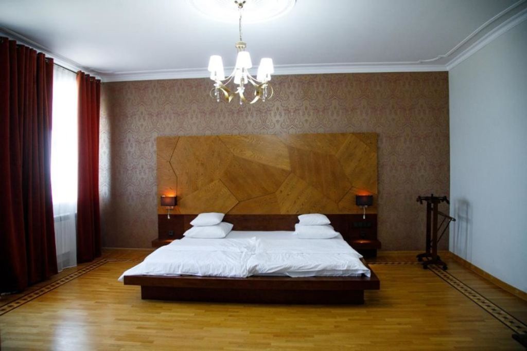 Метрополь — Двухместный номер с 1 кроватью люкс