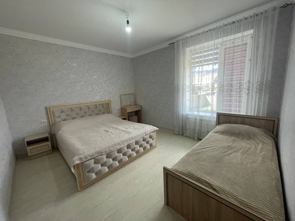 Уют — Трёхместный номер улучшенный с видом на горы