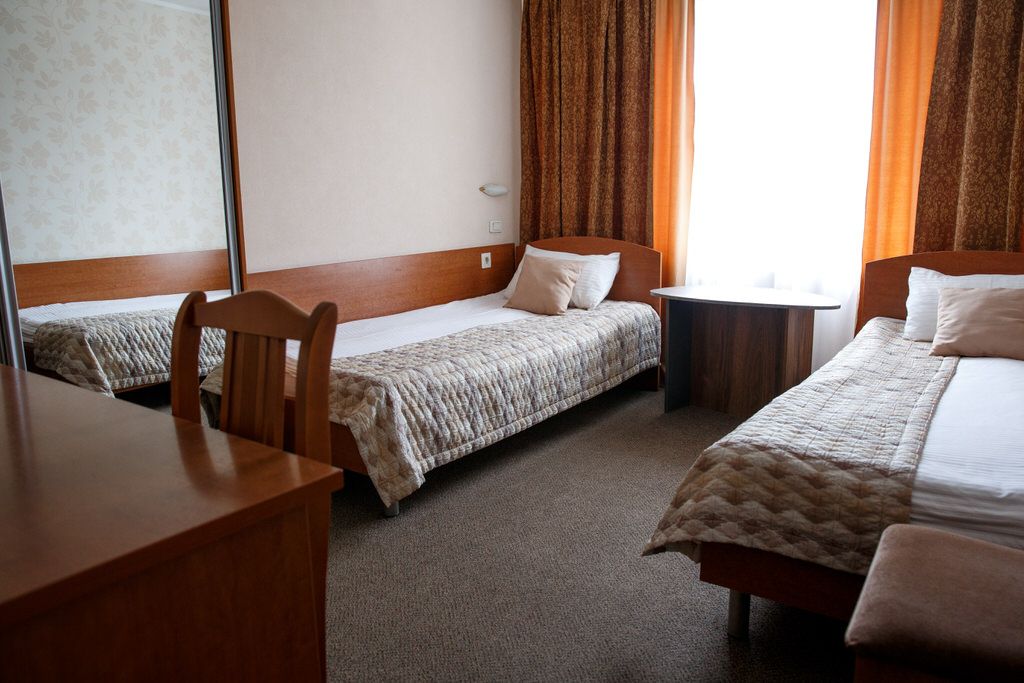 Челябинск — Двухместный номер с 2 отдельными кроватями 1 категории