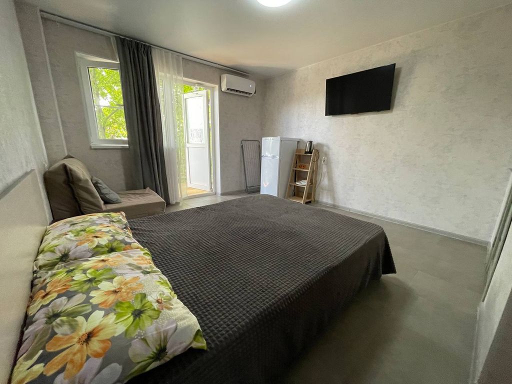 Альдаир — Трёхместный номер Комфорт с креслом