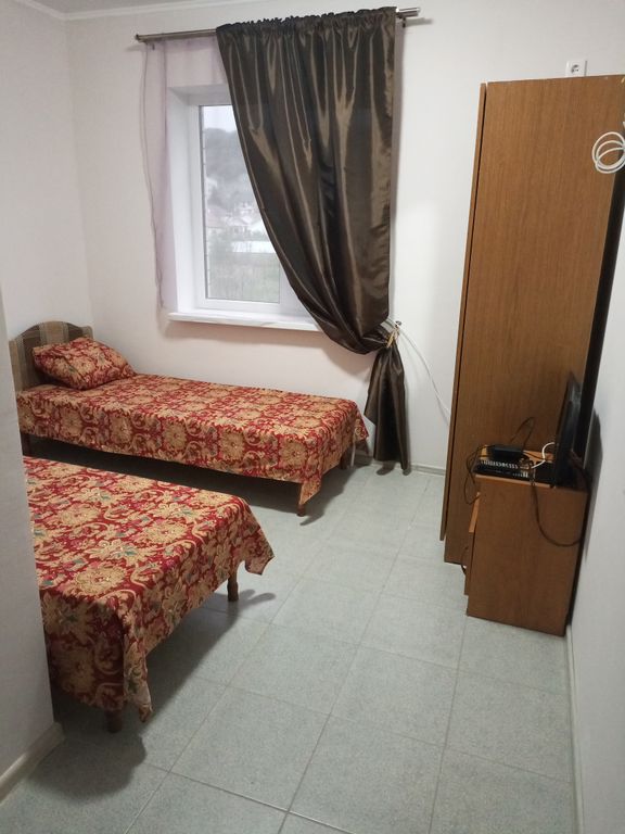 Мом — Двухместный номер с 2 отдельными кроватями с душем