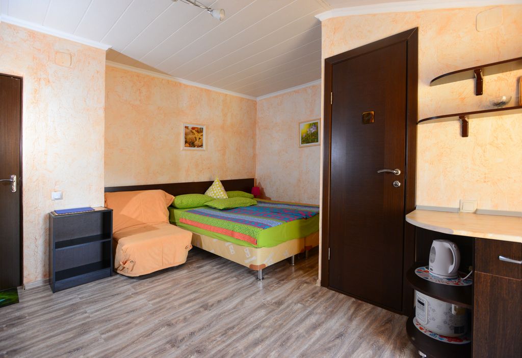 Ирена — Трёхместный номер студия без балкона