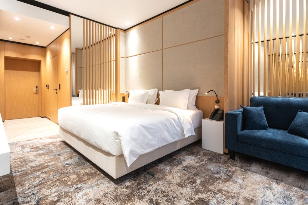 Империал Резорт энд СПА — Трёхместный номер улучшенный с видом на город