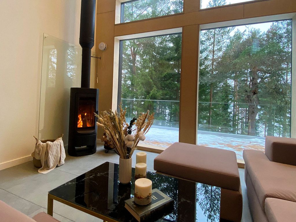 Чайка 1918 — Дом коттедж с 6 спальнями