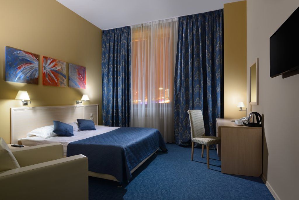 Триумф — Двухместный номер с 1 кроватью или 2 отдельными кроватями, бизнес стандарт (корпус 4 звезды)