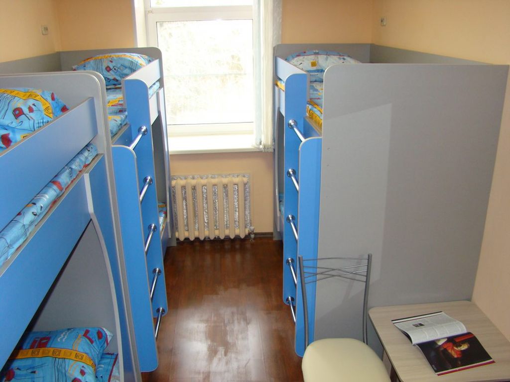 Арбуз — Многоместный мужской номер Общий 6-местный 2 и 8