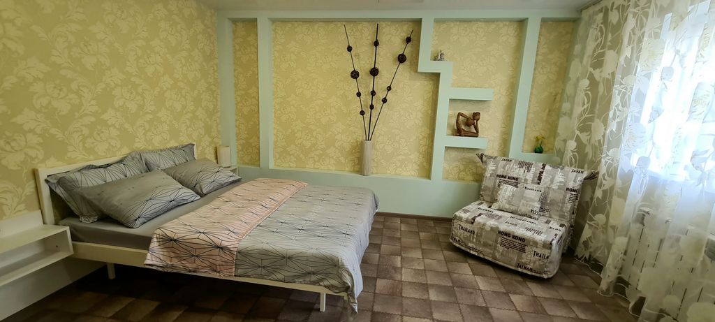 Виктория — Трёхместный номер Комфорт