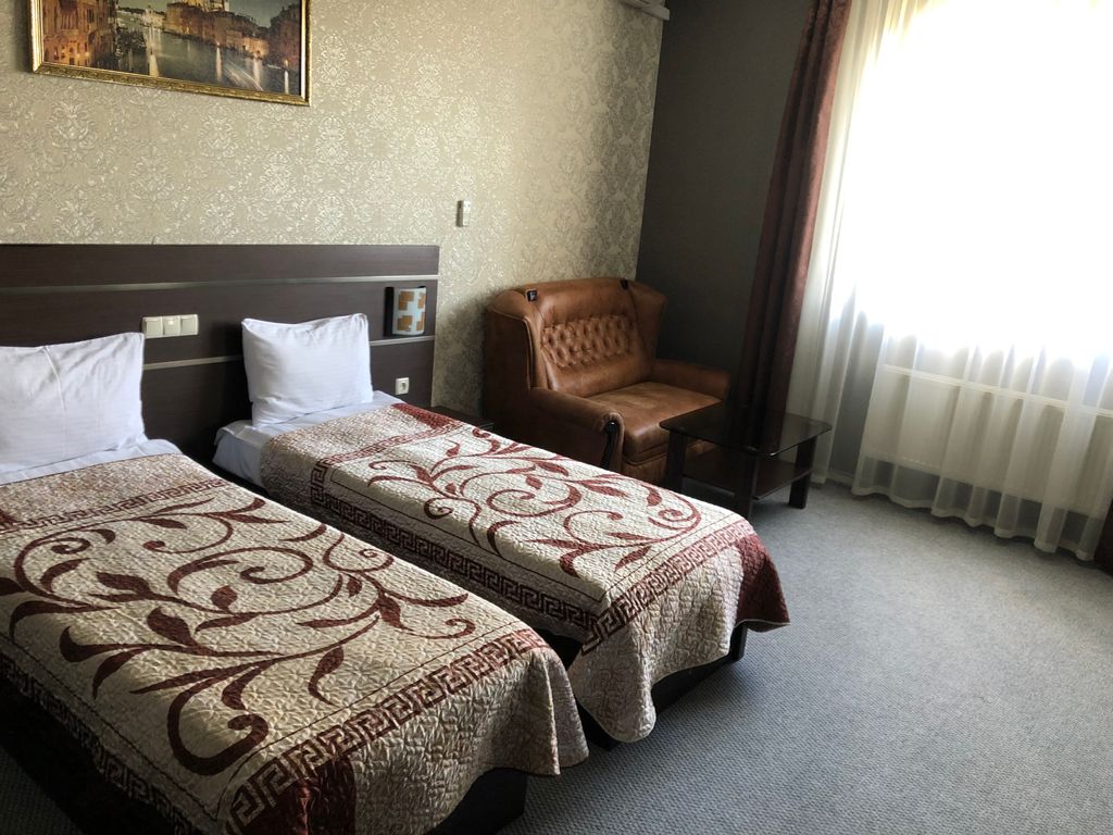 Венеция — Трёхместный номер улучшенный