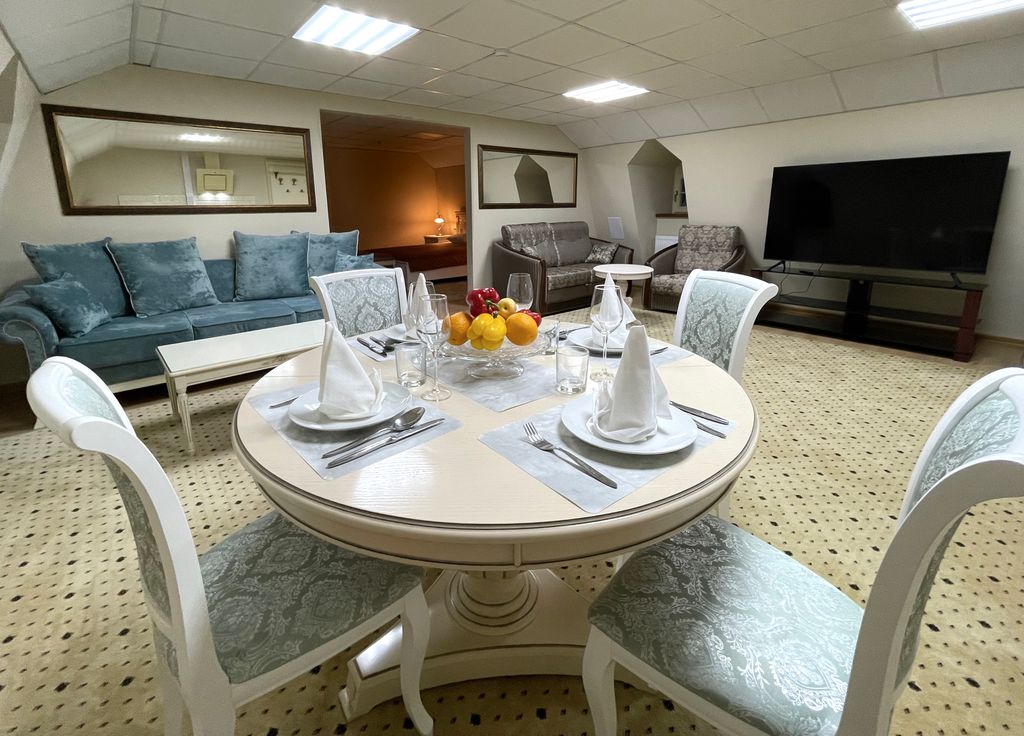 Усадьба адмирала Лазарева — Апартаменты с гидромассажной ванной и сауной