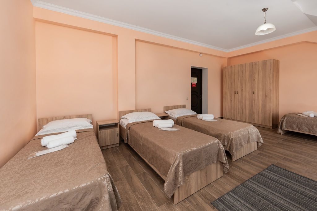 Резорд — Четырёхместный номер стандарт