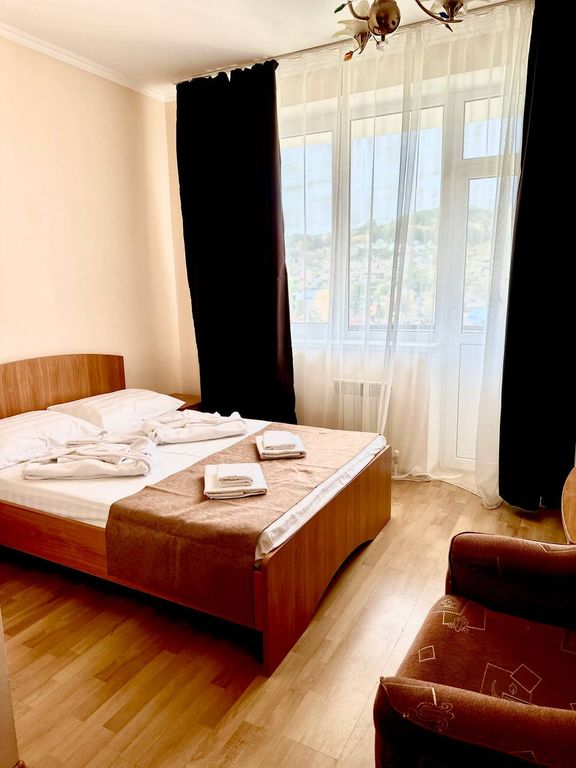 LooBeach SeaView — Двухместный номер с 2 отдельными кроватями делюкс улучшенный до 3х человек с видом на море и бассейн