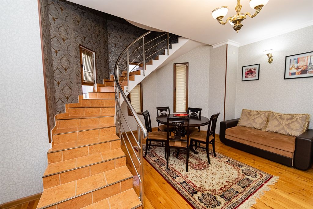 Крепость — Четырёхместный номер люкс двухуровневый