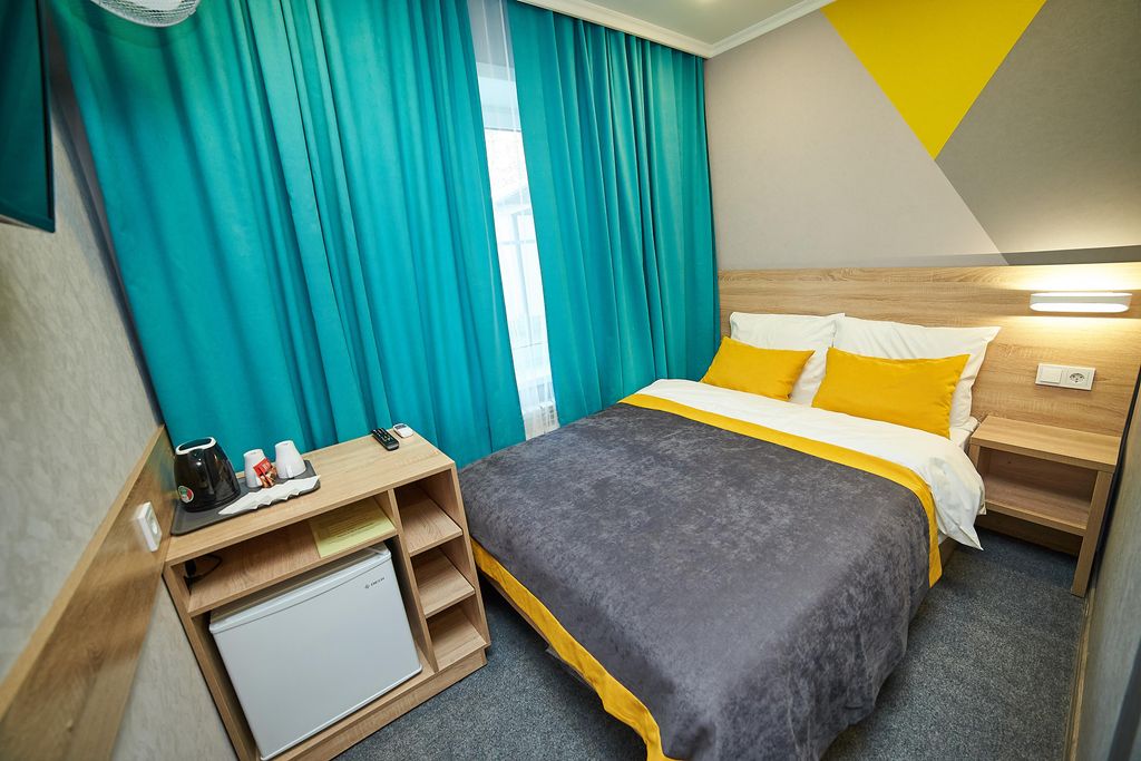 Луна — Двухместный номер с 1 кроватью стандарт с видом на город