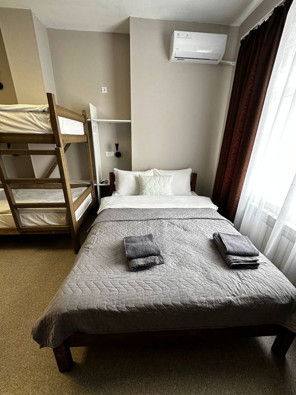 Маяк — Четырёхместный номер улучшенный