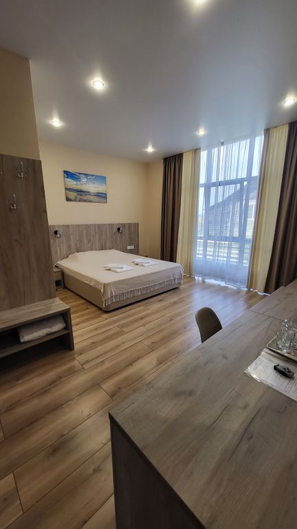 Маунтин Эйр — Четырёхместный номер улучшенный