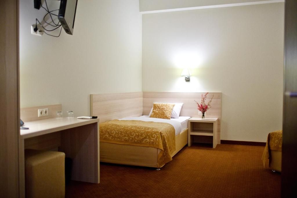 Skypoint Gamma (Delta) — Двухместный номер с 2 отдельными кроватями Эконом без окна в корпусе Гамма