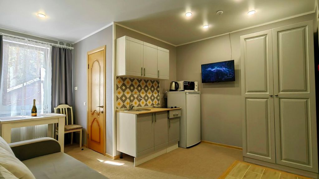 Орландия — Семейный номер улучшенный с видом на горы