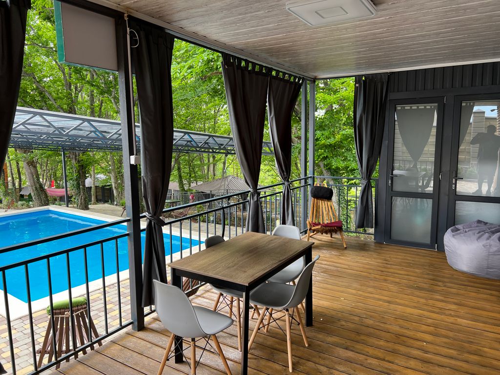 Forest Dreams — Семейный номер люкс с видом на горы