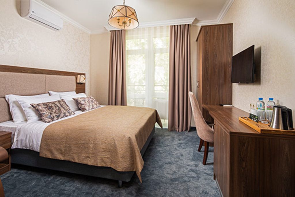 Ницца — Двухместный номер с 1 кроватью стандарт с балконом