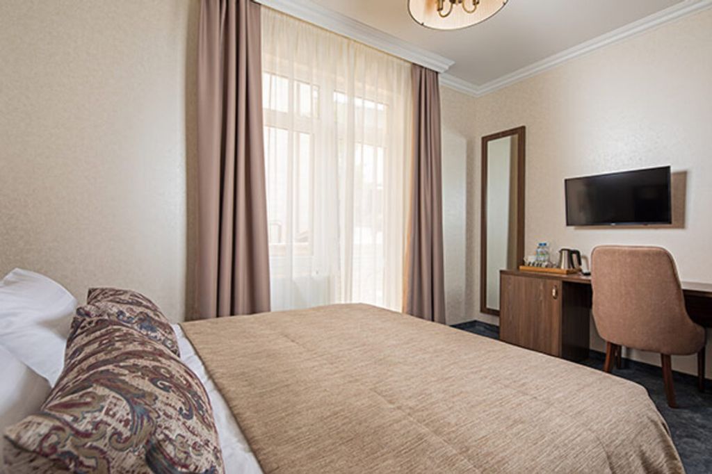 Ницца — Семейный номер люкс двухкомнатный