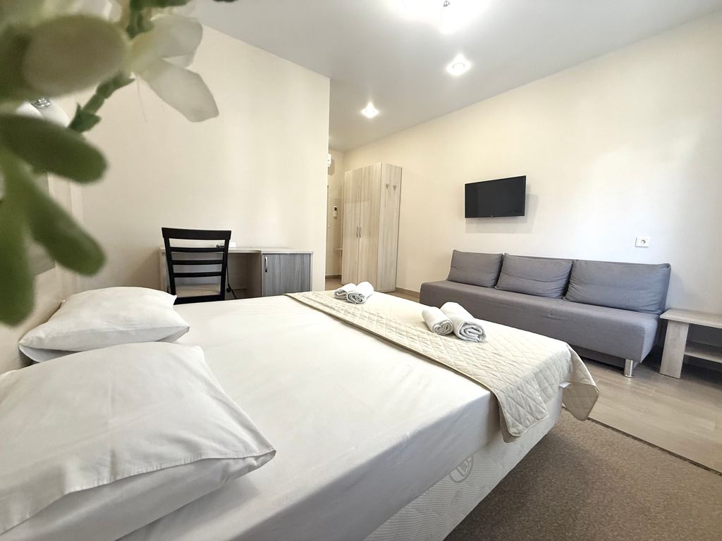 Коралловый риф — Четырёхместный номер без балкона