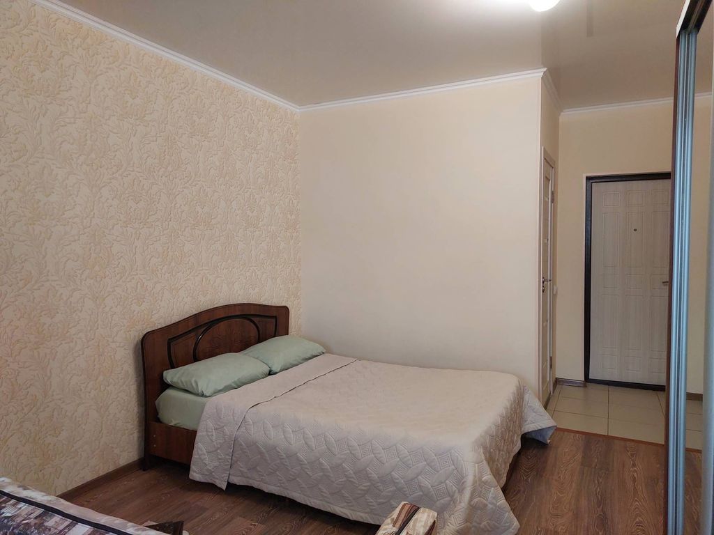 Алмаз — Семейный номер с кухней