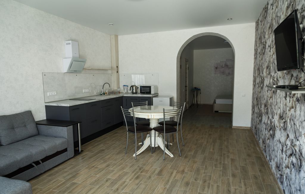 Оазис Абрау — Четырёхместный номер семейный 1