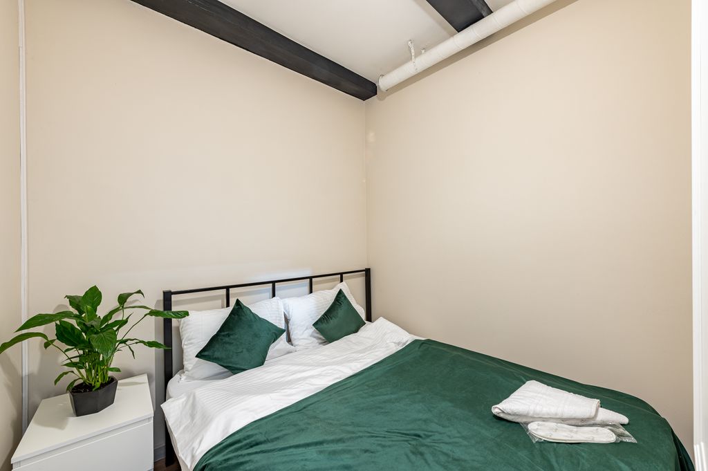 Вайб — Двухместный номер с 1 кроватью без окна