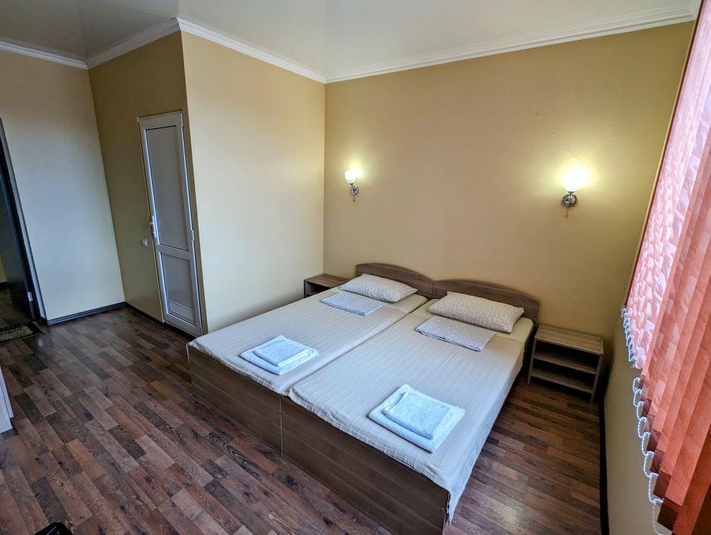 Белые Росы — Двухместный номер с 2 отдельными кроватями стандарт