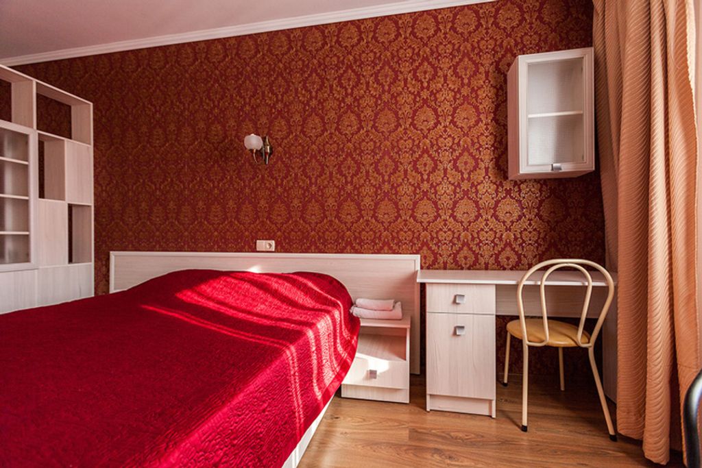 Botanic Club — Четырёхместный номер люкс с балконом