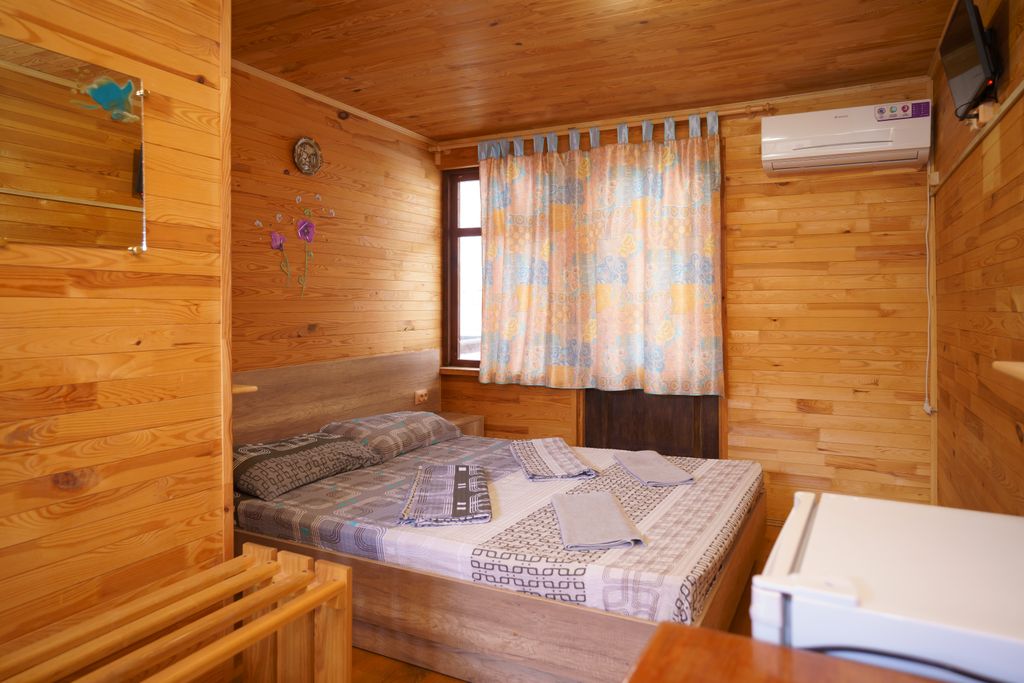 У Александра — Двухместный номер с 1 кроватью улучшенный с видом на горы