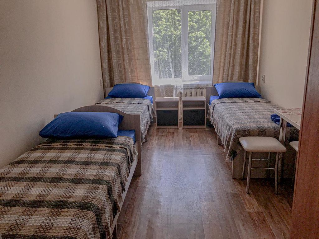 Жемчужная лагуна — Многоместный смешанный номер эконом (душ/туалет общий)