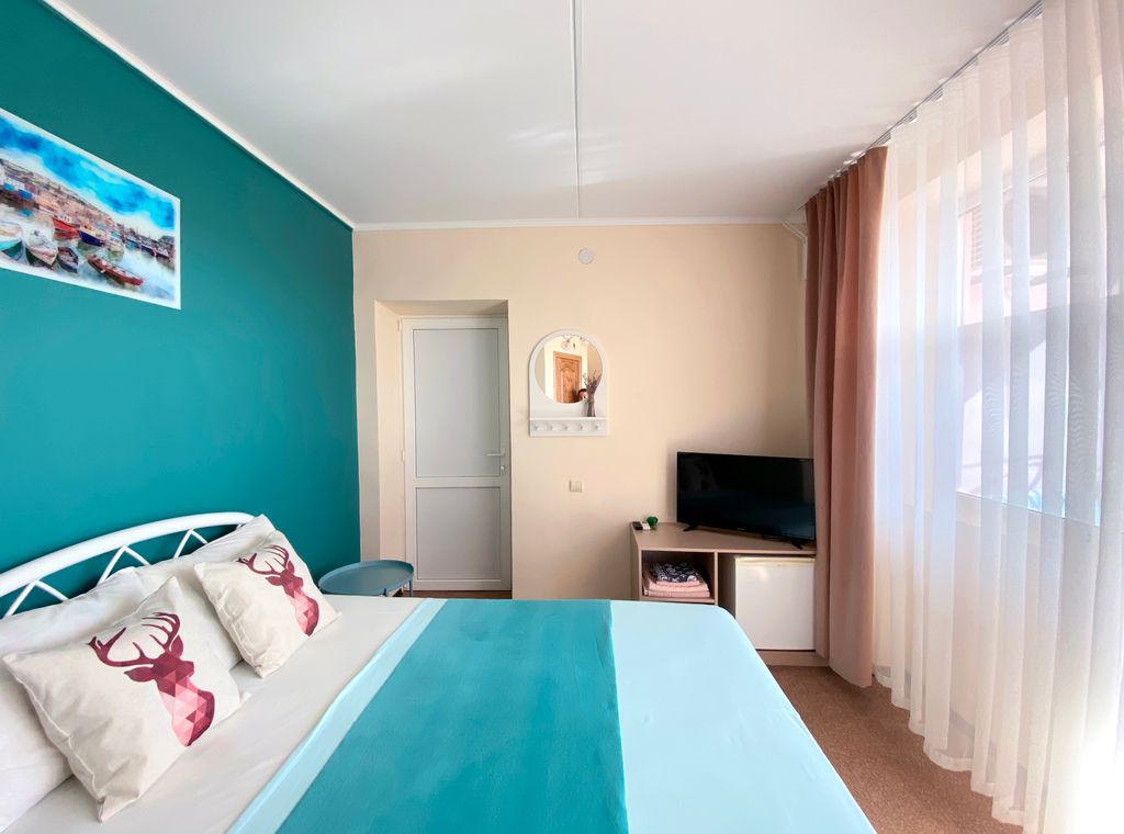 Это Лето — Двухместный номер с 1 кроватью double room с балконом