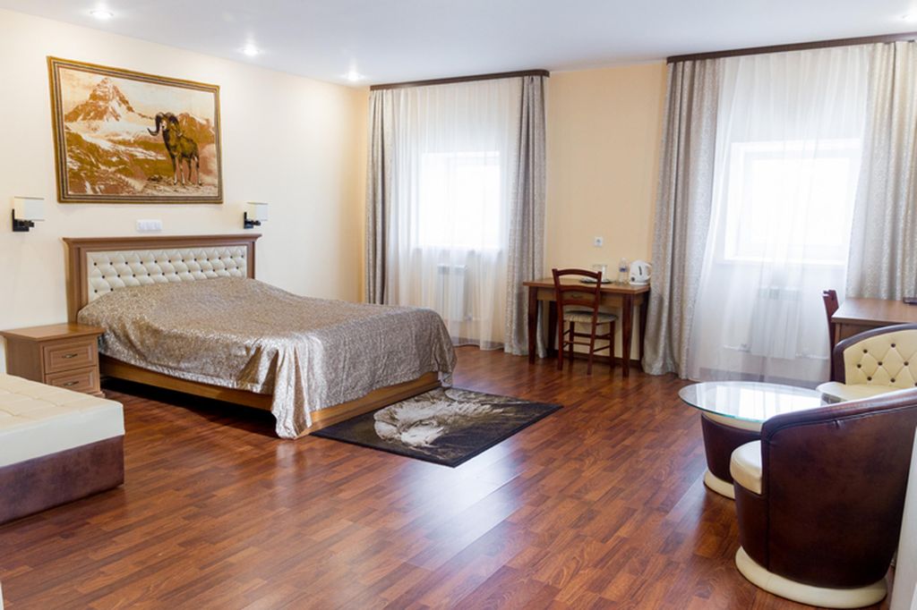 У Истока — Двухместный номер с 1 кроватью улучшенный