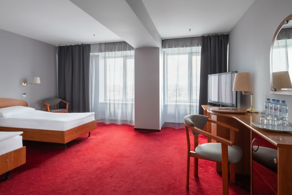 Marins Новосибирск — Двухместный номер с 2 отдельными кроватями стандарт